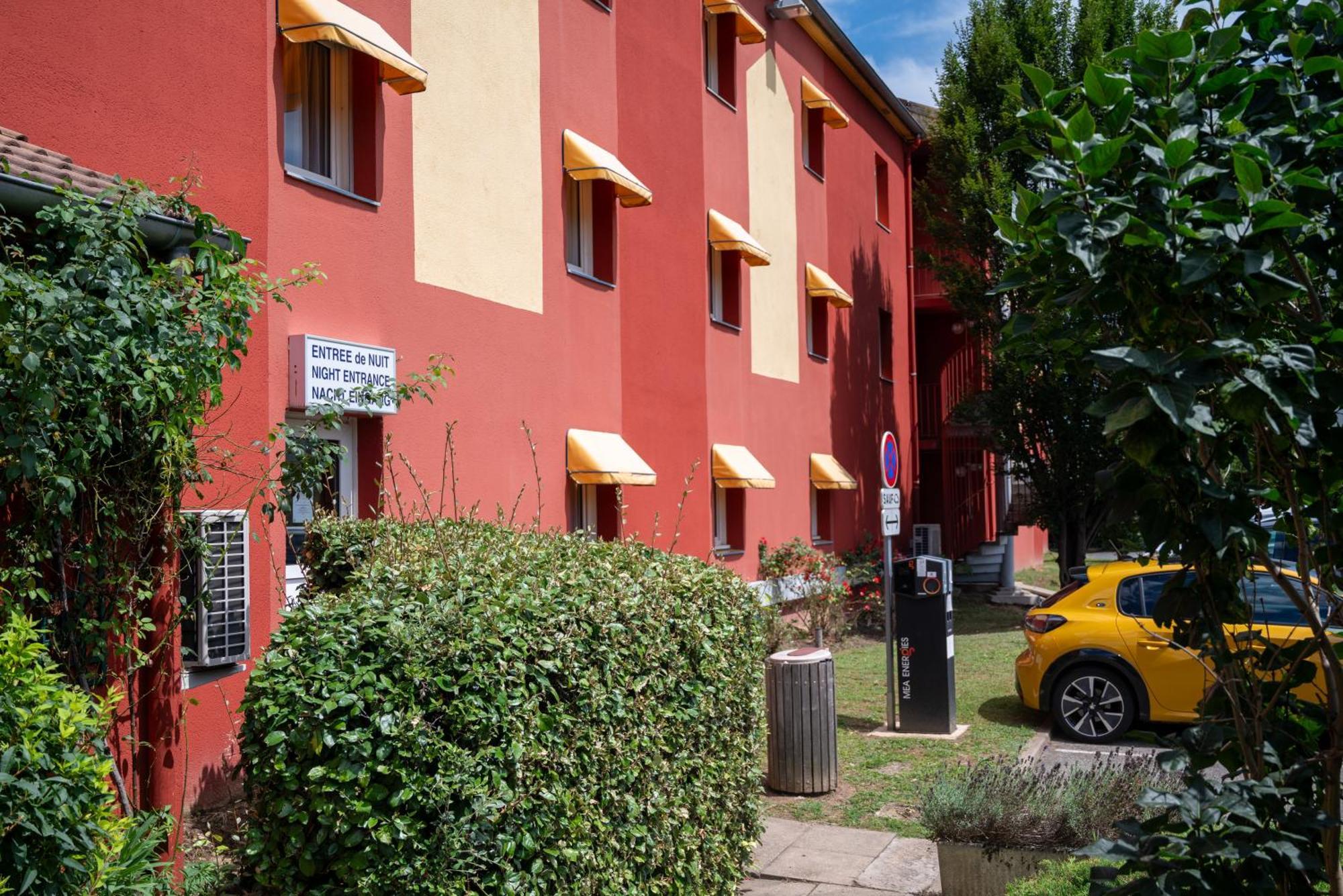 Initial By Balladins Lyon Villefranche-sur-Saône Exterior photo